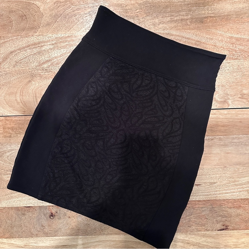 Silence & Noise Black Skirt